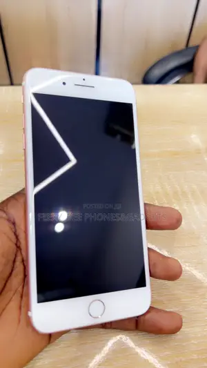 Apple iPhone 7 Plus 32 GB Gold