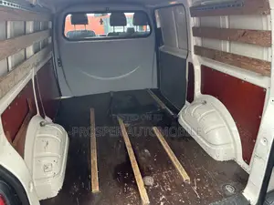 Volkswagen Transporter 2013 White