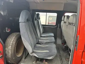 Ford Transit 2013 Red
