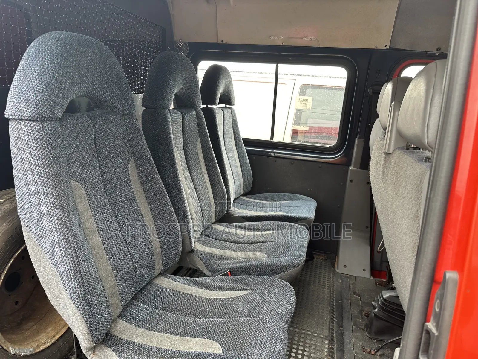 Ford Transit 2013 Red