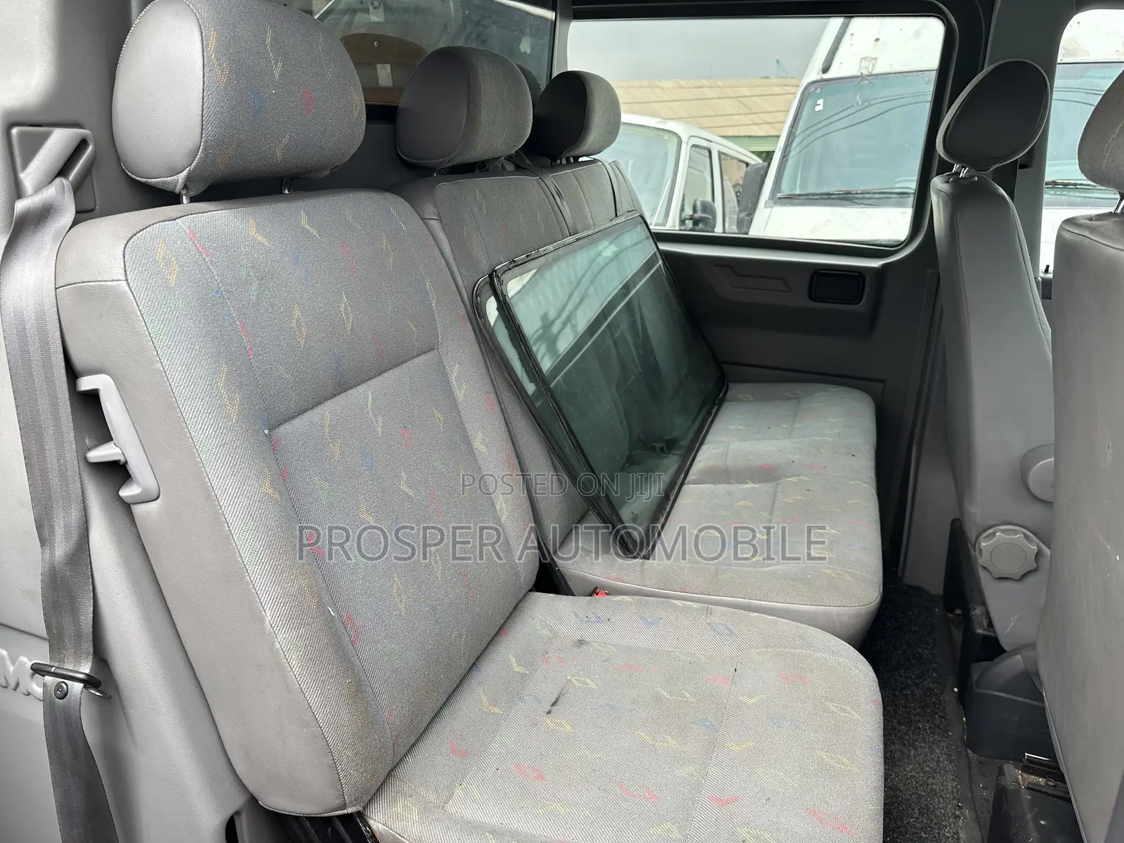 Volkswagen Transporter 2013 White