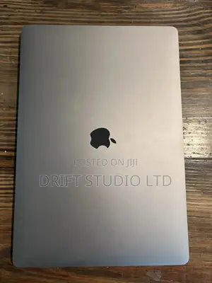 Laptop Apple MacBook Pro 2019 32GB Intel Core i7 SSD 512GB