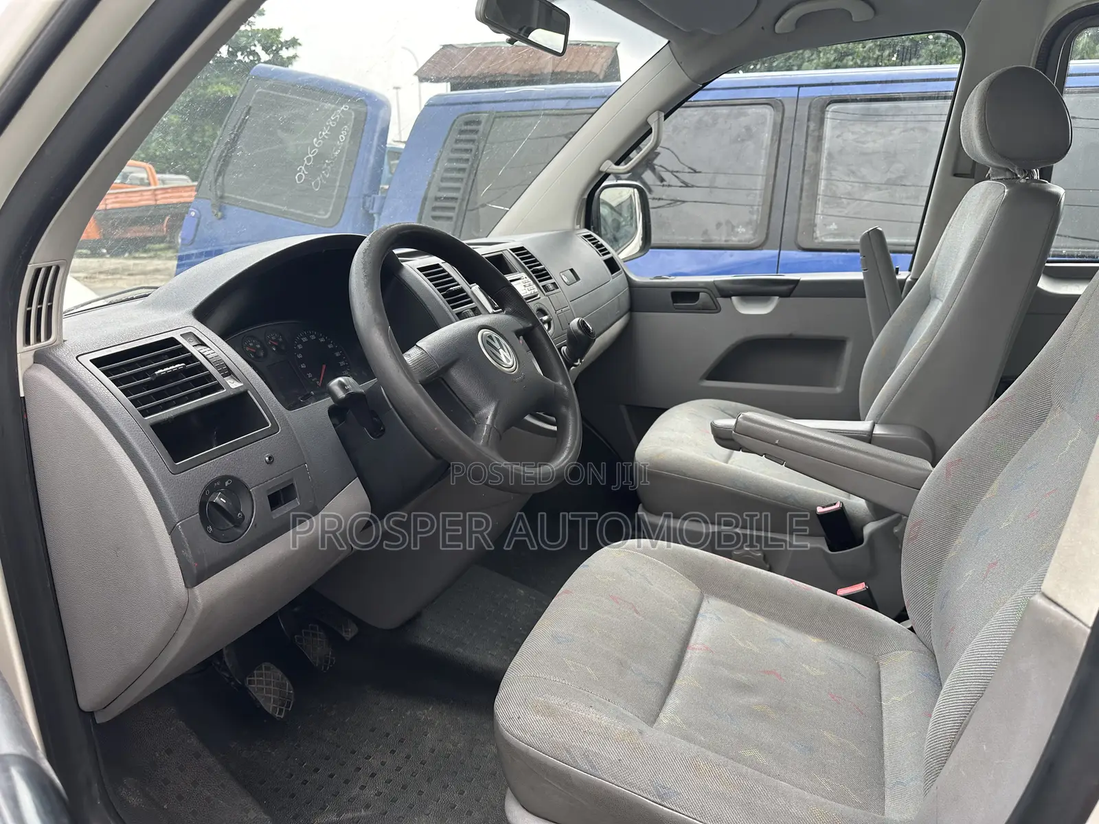 Volkswagen Transporter 2013 White