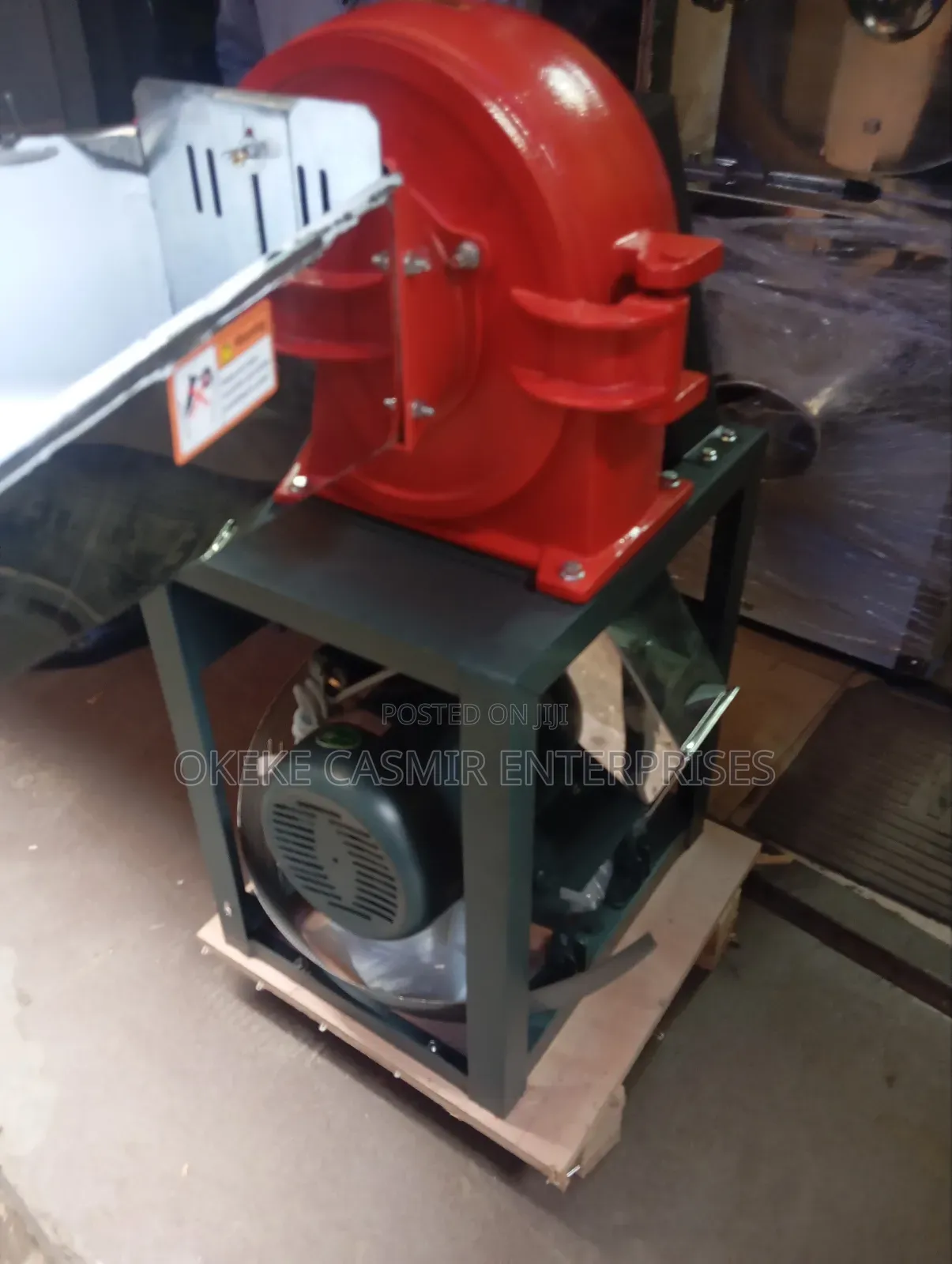 Hammer Mill Crusher Machine
