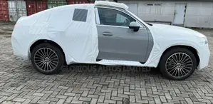 New Mercedes-Benz GLC-Class GLC 300 4MATIC AWD 2025 Gray