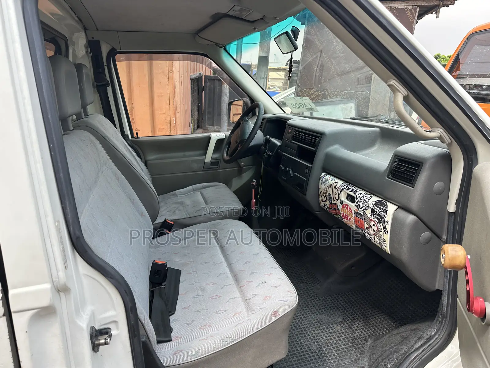 Volkswagen Transporter 2005 White