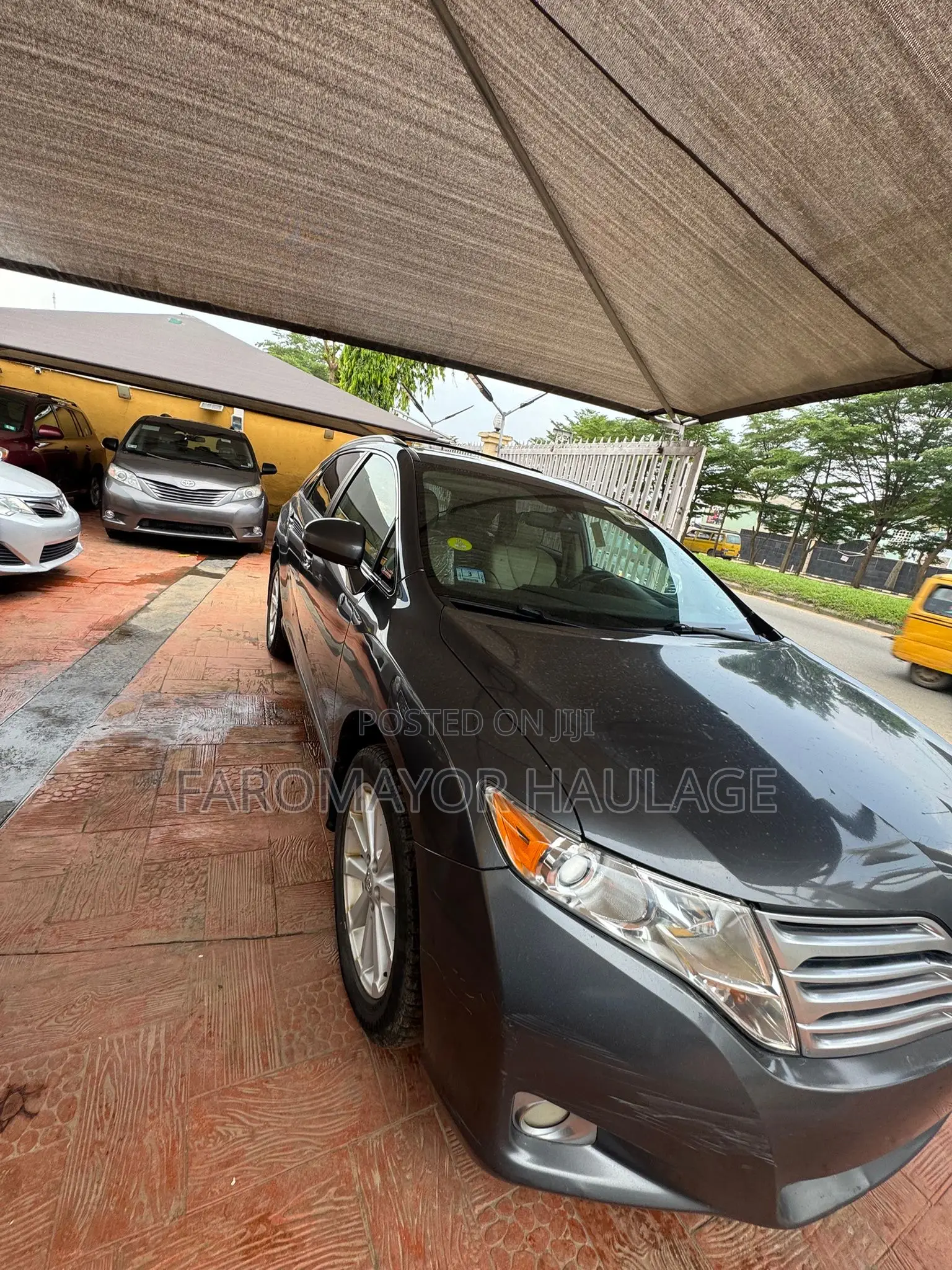Toyota Venza 2011 Gray
