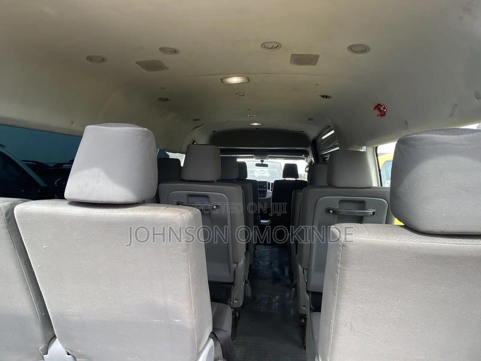 Toyota HiAce 2021 White