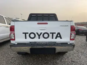 Toyota Hilux 2.0 VVT-i 2012 White