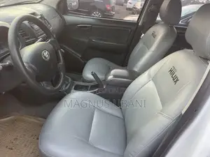 Toyota Hilux 2.0 VVT-i 2012 White