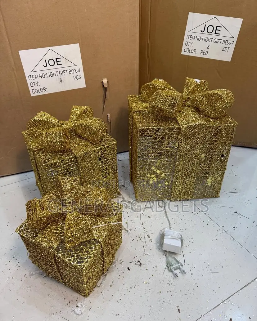 3 Set Christmas Gold Lighted Box
