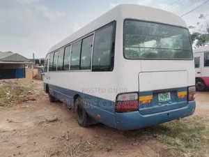 Toyota Coaster 2015 Blue