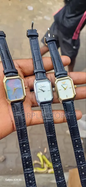 Emporio Armani Women Leather Wristwatches