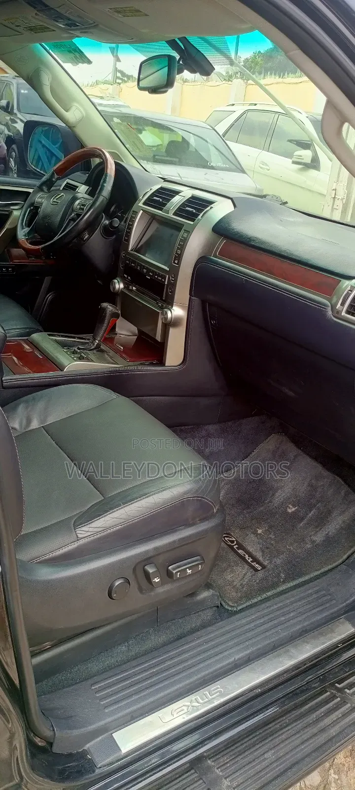Lexus GX 460 2011 Black
