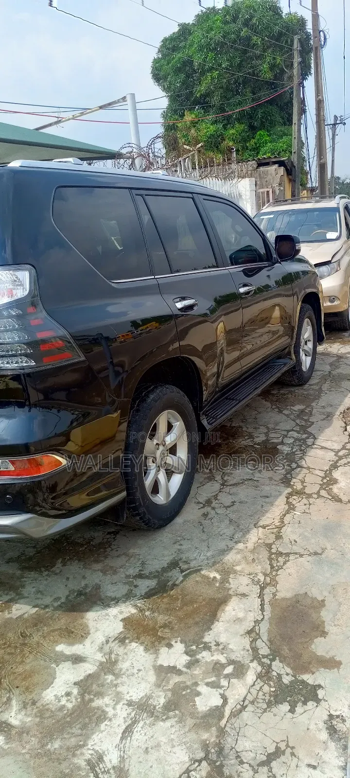 Lexus GX 460 2011 Black