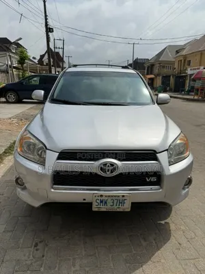 Toyota RAV4 2012 Silver