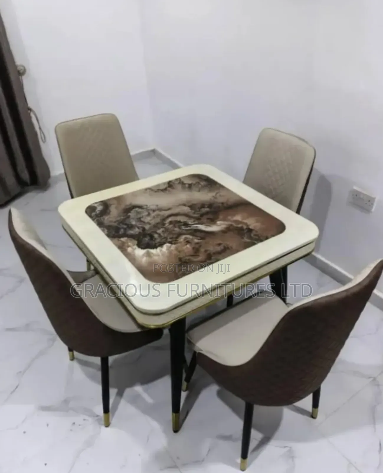 Standard Dining Set