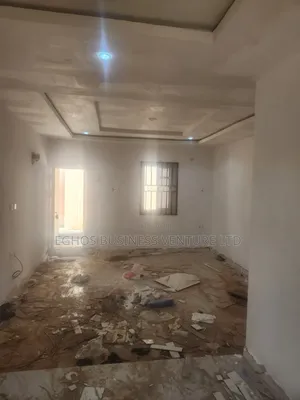 4bdrm Block of Flats in Osaco Estate, Benin City for rent