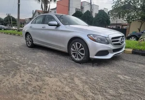 Mercedes-Benz C300 2017 Silver