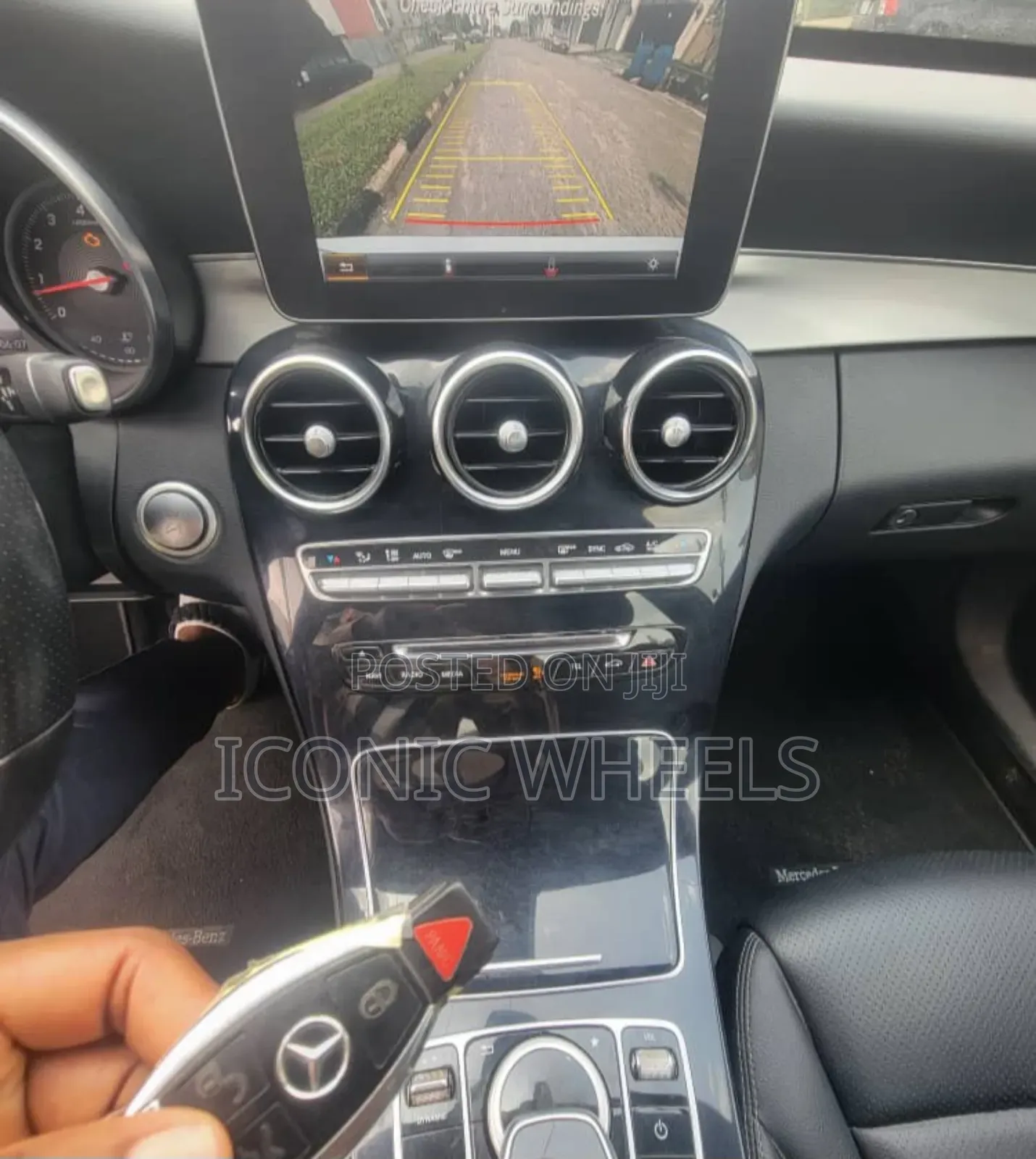 Mercedes-Benz C300 2017 Silver