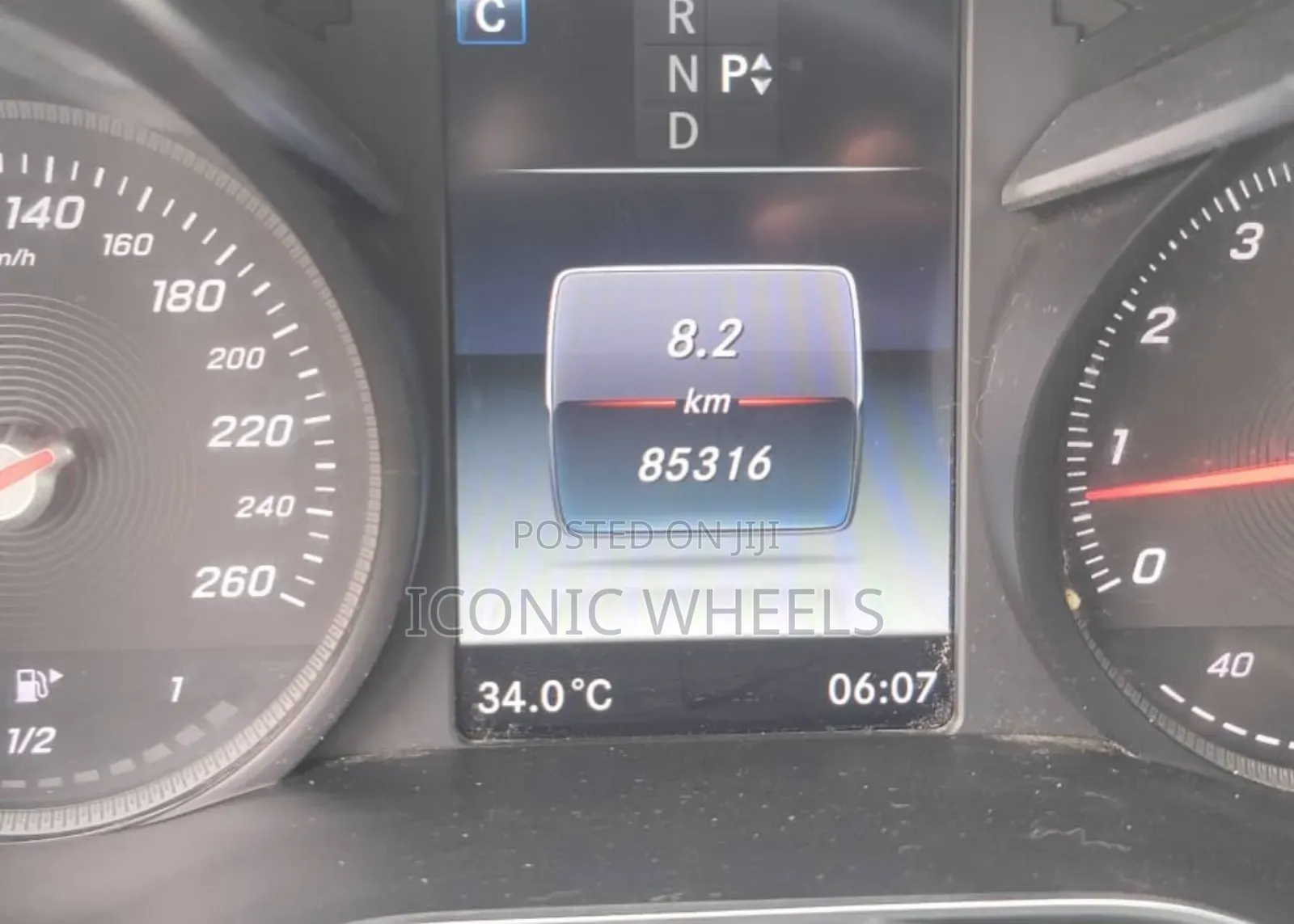 Mercedes-Benz C300 2017 Silver