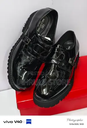 Big Sole Luxury Shoes Valentino