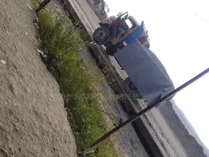 Iron Solid Stone