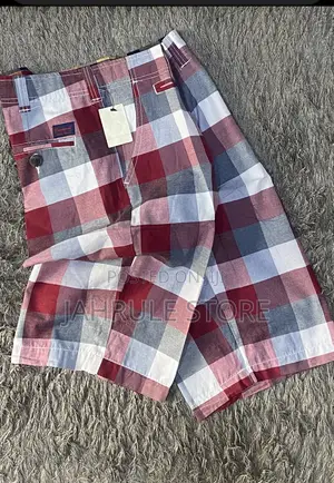 High Quality Checkers Short