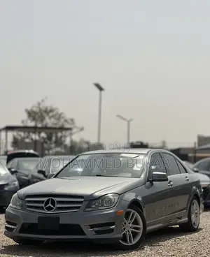 Mercedes-Benz C300 2013 Gray