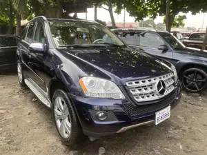 Mercedes-Benz M Class ML 350 4Matic 2010 Blue