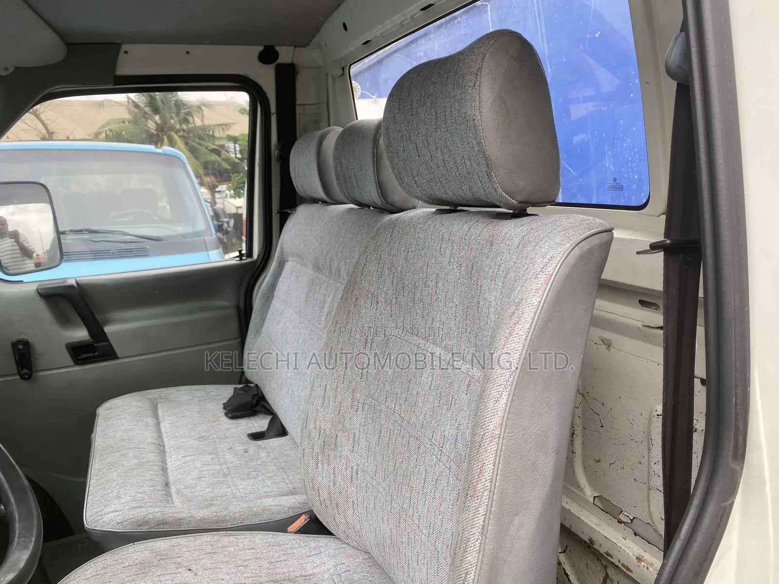 Volkswagen Transporter 2002 White