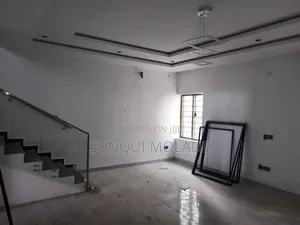 3bdrm Duplex in Lugbe District for rent