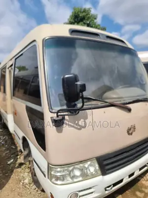 Toyota Coaster 2017 Gold
