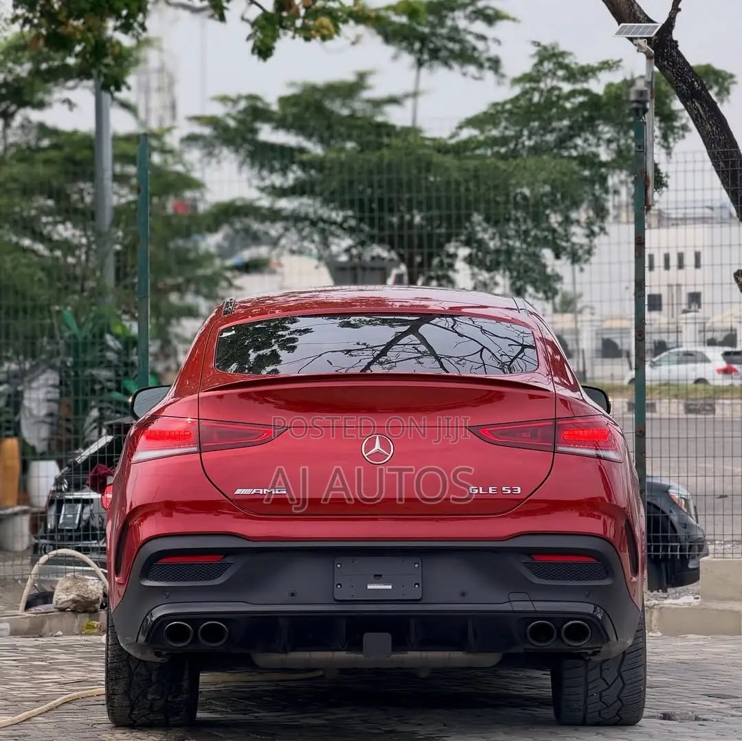 Mercedes-Benz GLE-Class 2021 Red