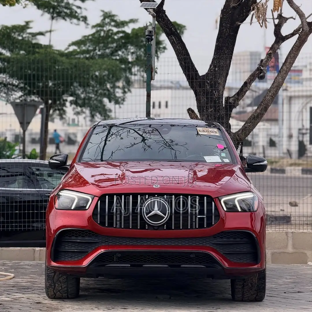 Mercedes-Benz GLE-Class 2021 Red