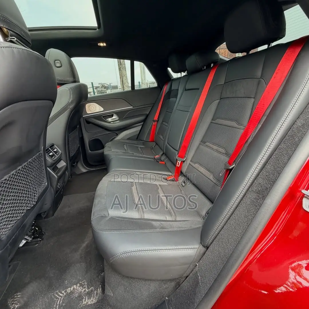Mercedes-Benz GLE-Class 2021 Red