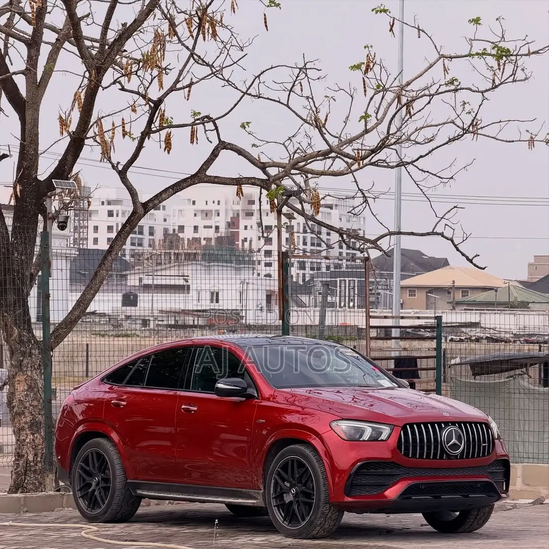 Mercedes-Benz GLE-Class 2021 Red