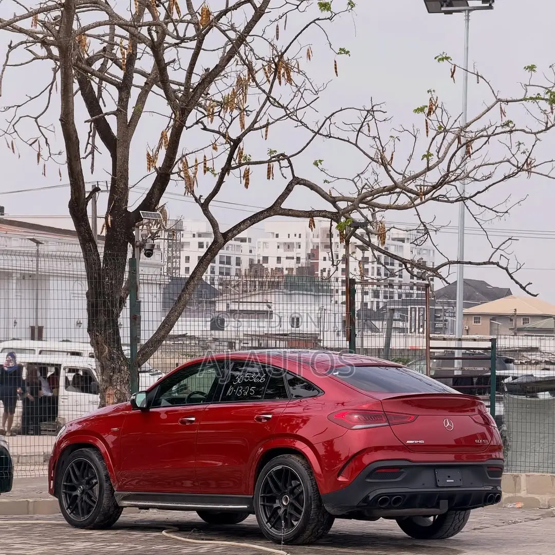 Mercedes-Benz GLE-Class 2021 Red