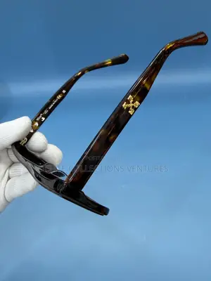 *Brand New Offwhite Eyewear*