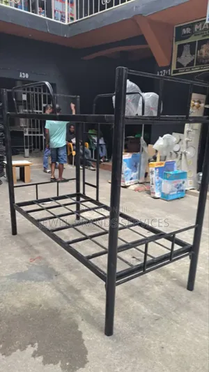 Safety Rail Metal Double Bunk Bed