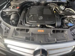 Mercedes-Benz C300 Sport 4Matic Sedan AWD (3.5L 6cyl 7A) 2014 Black