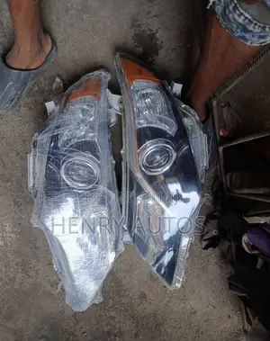 Set Headlights Camry 012 Sport