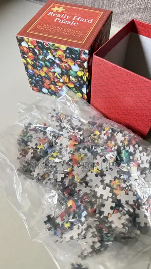 Hard Jigsaw Puzzle Game