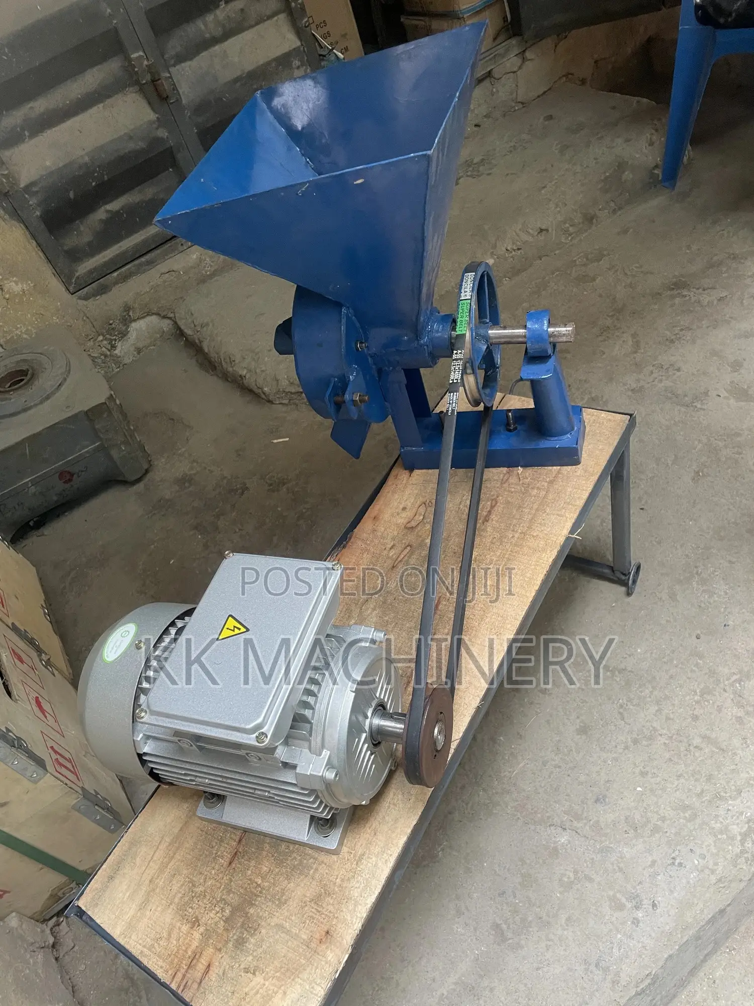 Electric Grinding Machine With 3hp Moth
