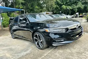 Honda Accord 2018 Black