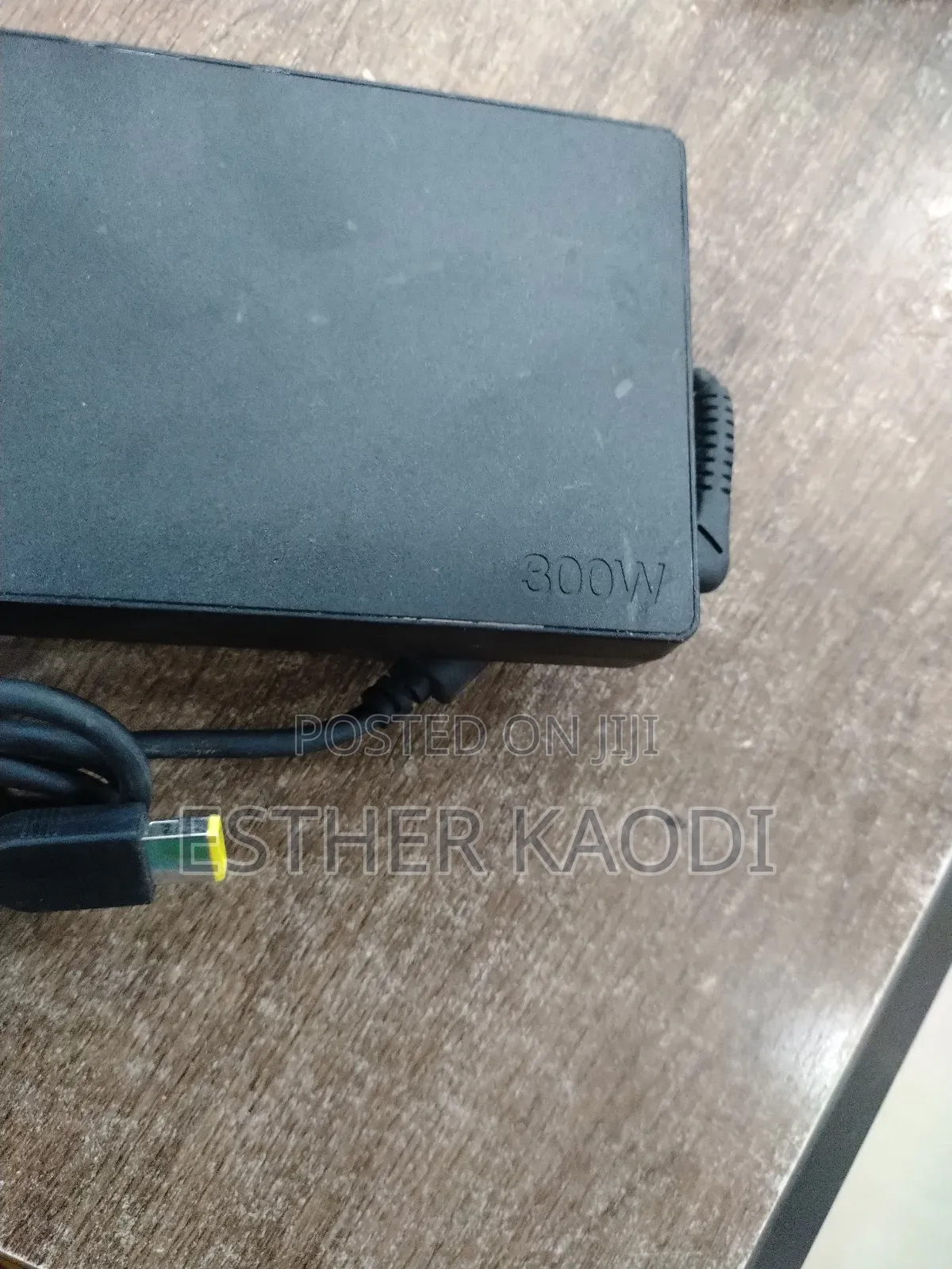 Lenovo 300wh Laptop Adapter