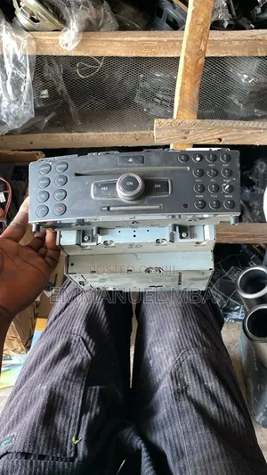 Benz Car Radio