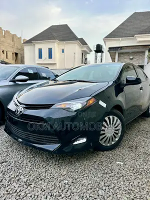 Toyota Corolla LE 4dr Sedan (1.8L 4cyl CVT) 2015 Black