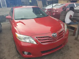 Toyota Camry LE V6 4dr Sedan (3.5L 6cyl 6AM) 2010 Red