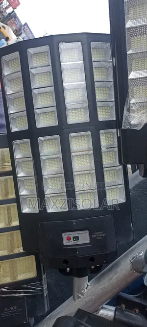 3000watts Sukhig Solar Street Light